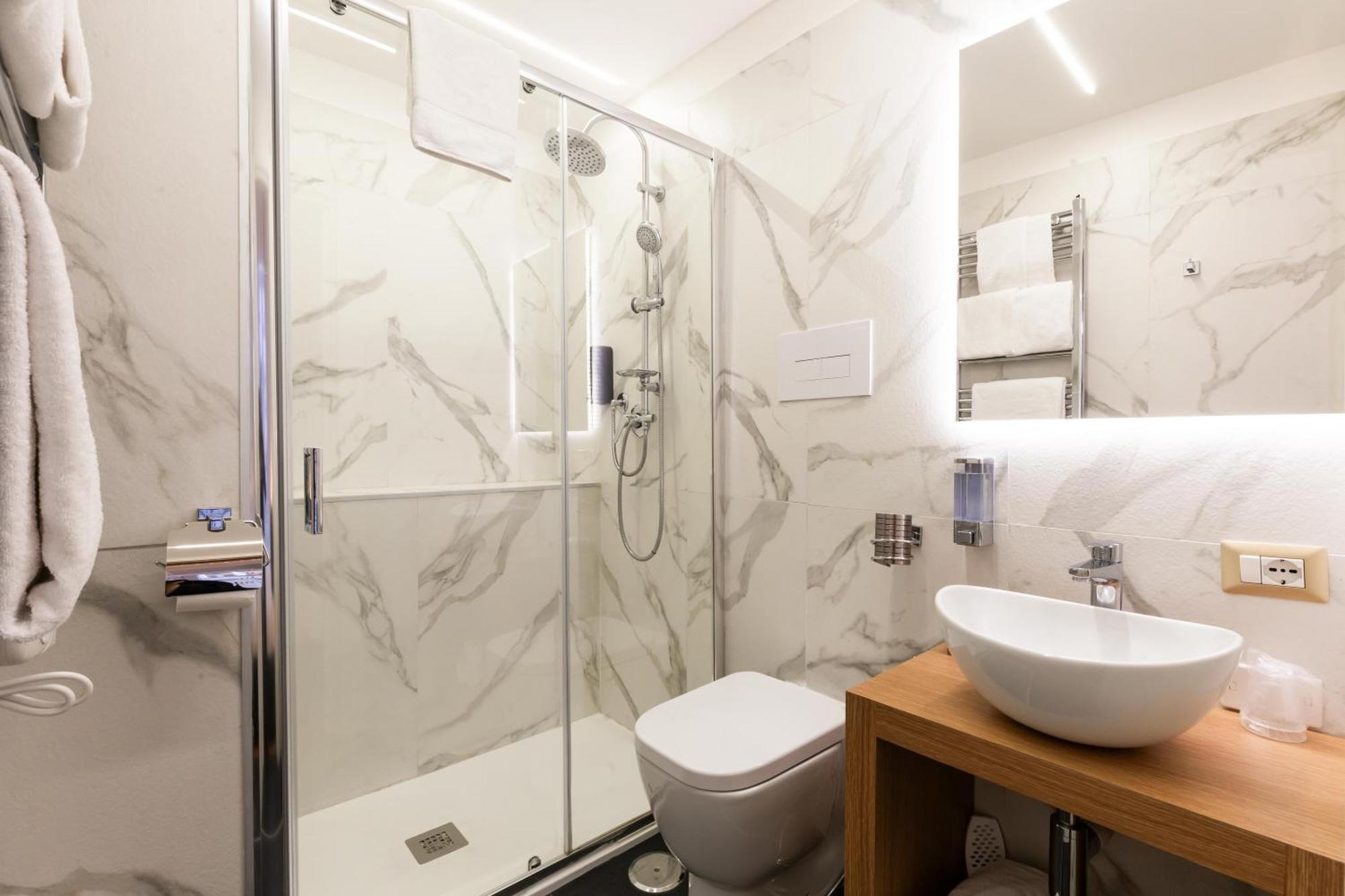 Cavour Luxury Rooms - Lr Collection Rome Exterior photo